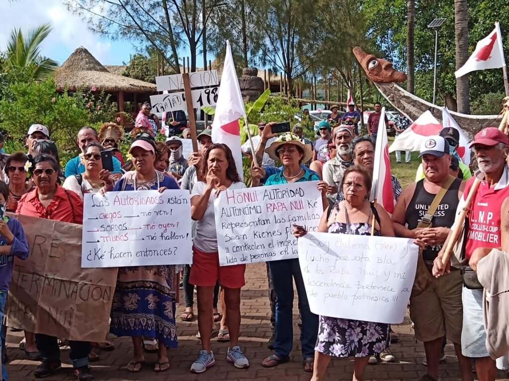 Marcha del pueblo Rapa Nui